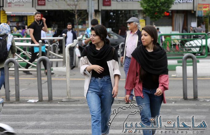 البرلمان الايراني يصادق على قانون يشدد العقوبة على النساء اللواتي ينتهكن قواعد اللباس بالاماكن العامة