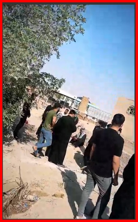 جثمان الراحل "ياس خضر" يورى الثرى في مقبرة وادي السلام بالنجف
